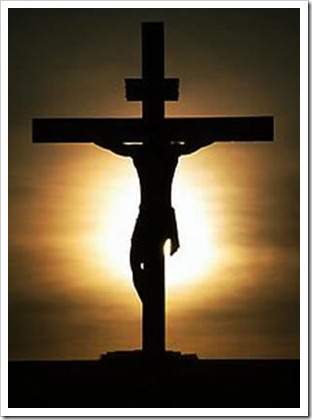 JesusOnCross_013